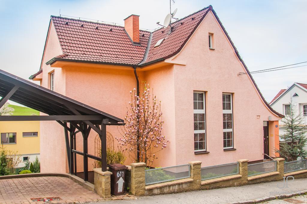 Ferienwohnung Vila Magnolie Luhačovice Exterior foto